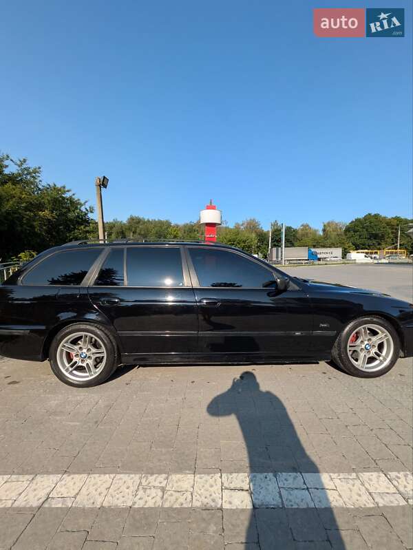 Универсал BMW 5 Series 2001 в Тернополе