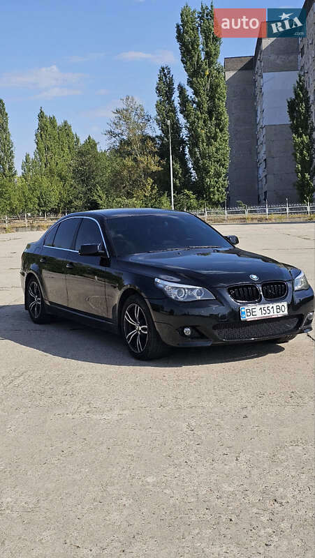 Седан BMW 5 Series 2008 в Южноукраинске