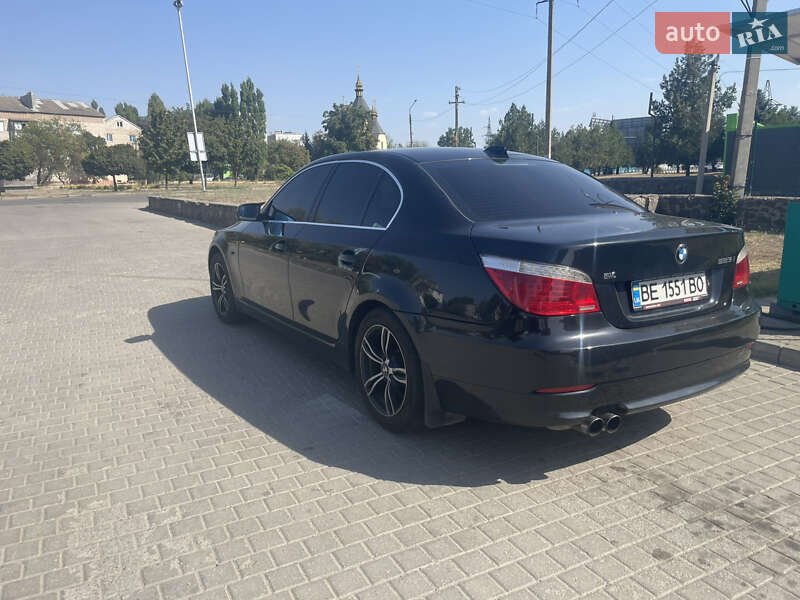 Седан BMW 5 Series 2008 в Южноукраинске