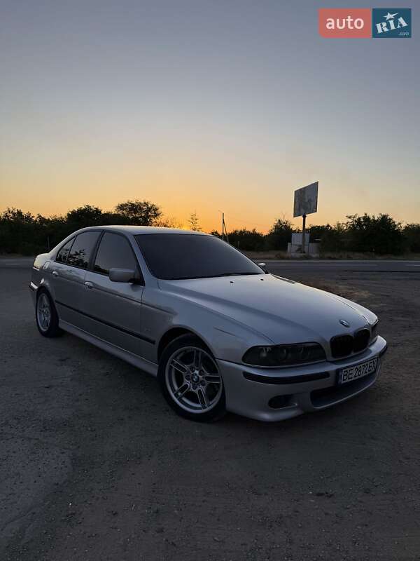 Седан BMW 5 Series 1999 в Березанке