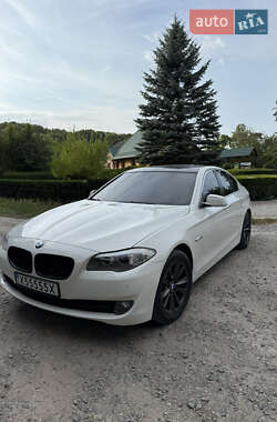 Седан BMW 5 Series 2012 в Ильинцах