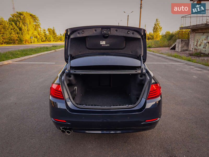 Седан BMW 5 Series 2014 в Коростене