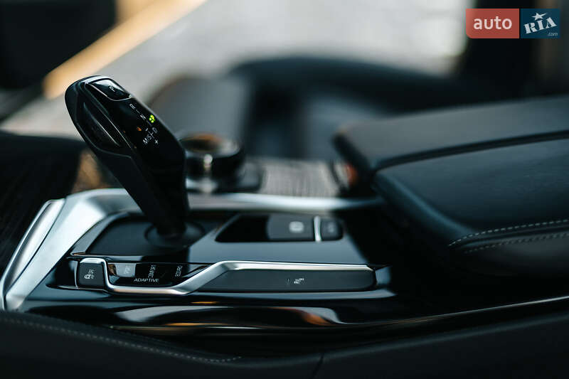 Седан BMW 5 Series 2020 в Днепре