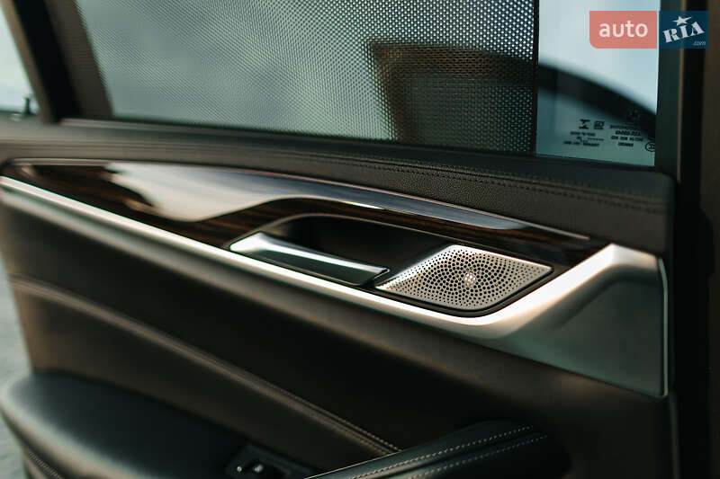 Седан BMW 5 Series 2020 в Днепре