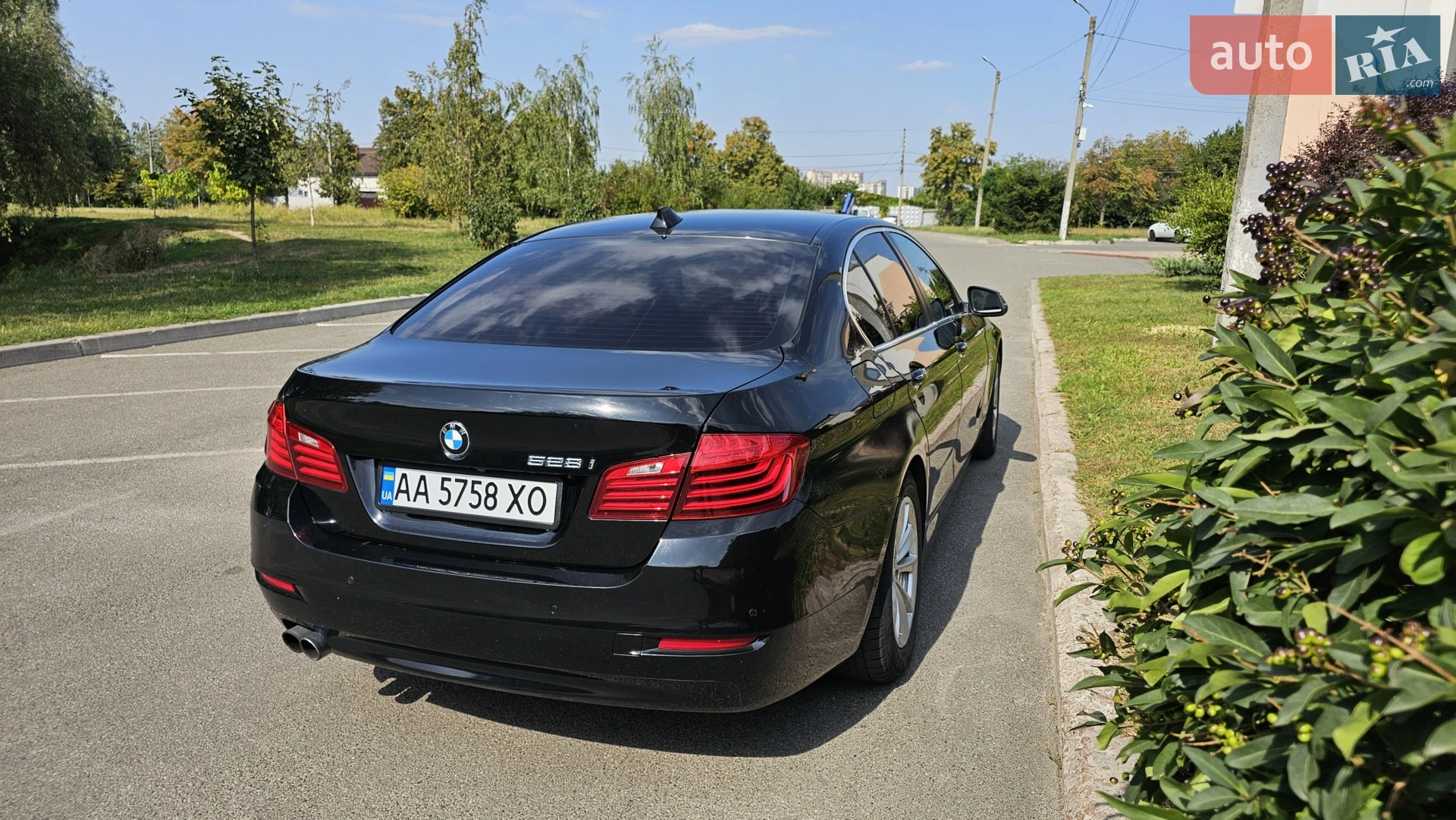 2016 BMW 5er - мініатюра 16