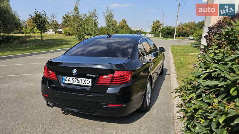Седан BMW 5 Series 2016 в Києві