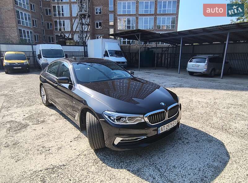 Седан BMW 5 Series 2017 в 