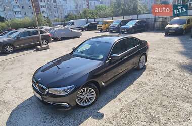 Седан BMW 5 Series 2017 в 