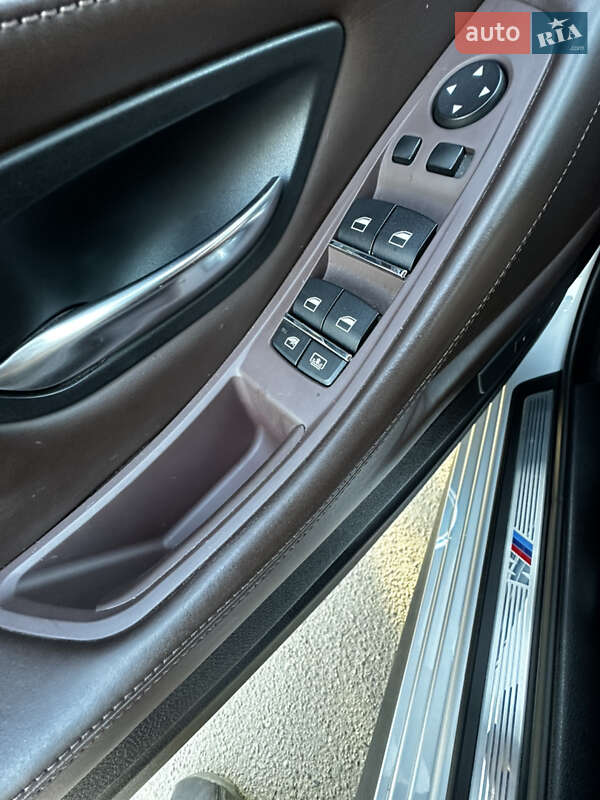 Седан BMW 5 Series 2014 в Кривом Роге