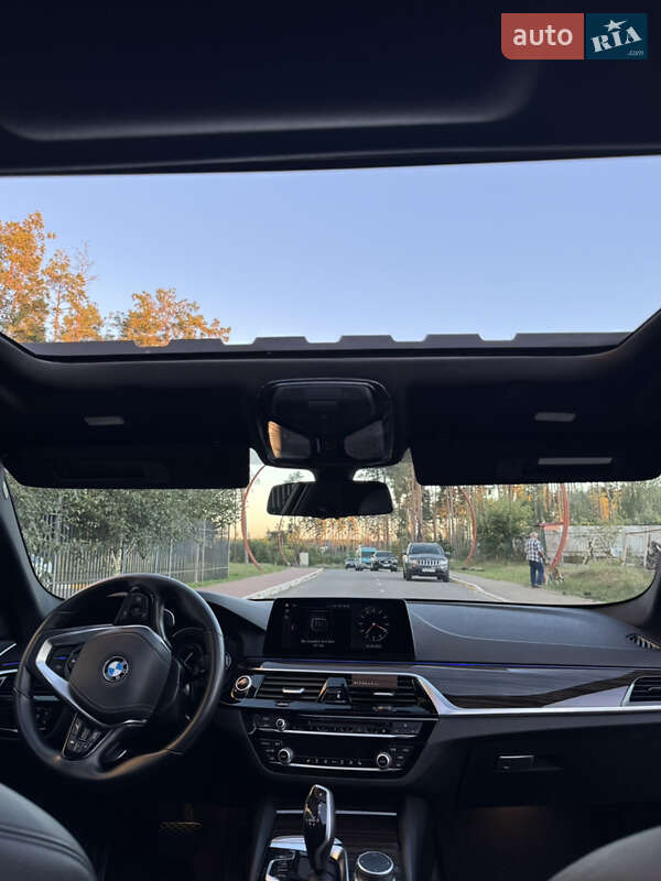 Седан BMW 5 Series 2019 в Києві фото 21 Седан BMW 5 Series 2019 в Києві