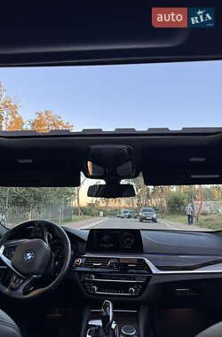 Седан BMW 5 Series 2019 в 