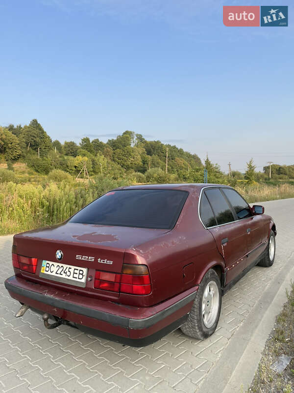 Седан BMW 5 Series 1993 в Львове