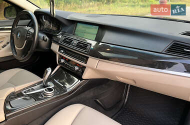 Седан BMW 5 Series 2013 в 