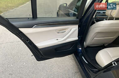 Седан BMW 5 Series 2013 в 