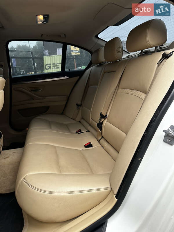 Седан BMW 5 Series 2014 в Львове фото 13 Седан BMW 5 Series 2014 в Львове