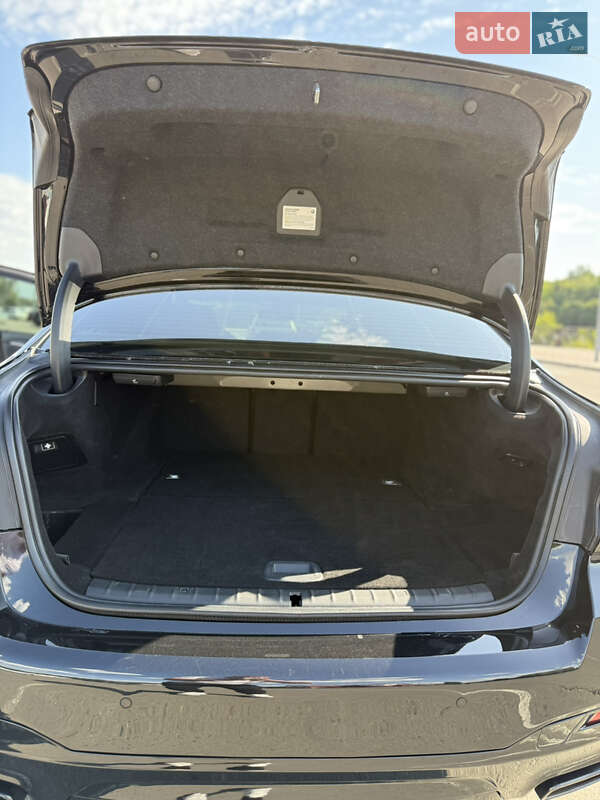 Седан BMW 5 Series 2018 в Киеве фото 14 Седан BMW 5 Series 2018 в Киеве