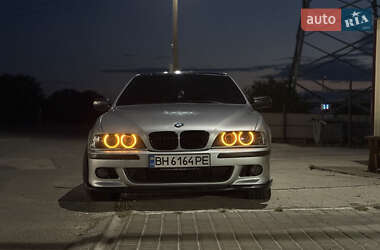 Седан BMW 5 Series 2000 в Одессе
