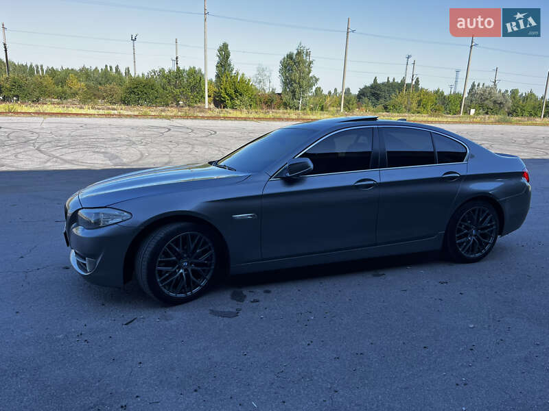Седан BMW 5 Series 2010 в Вінниці