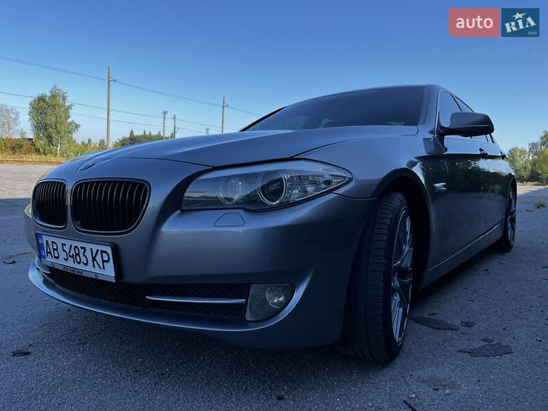 Седан BMW 5 Series 2010 в Вінниці