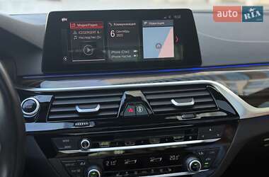 Седан BMW 5 Series 2019 в 