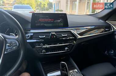 Седан BMW 5 Series 2019 в 