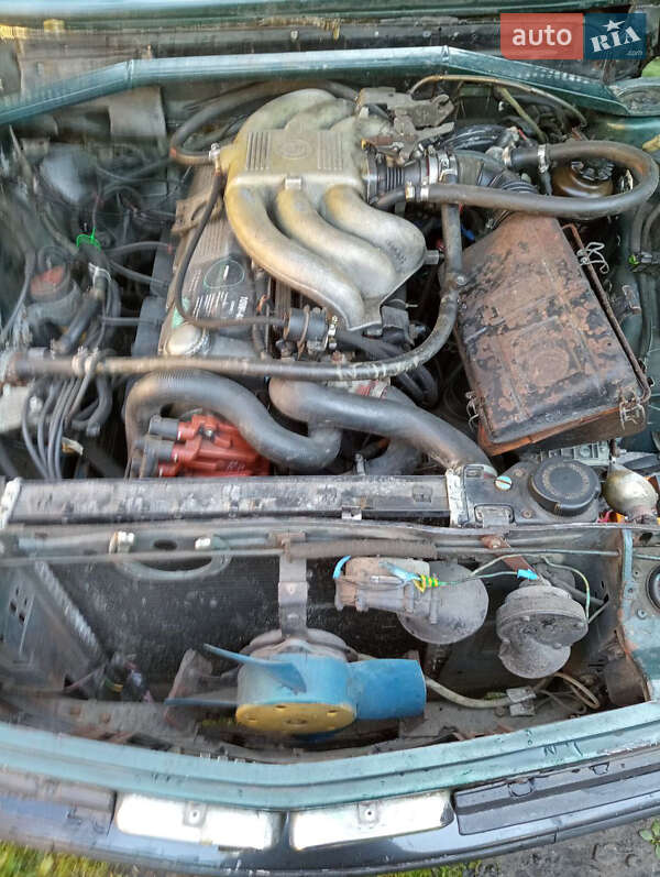 Седан BMW 5 Series 1984 в Корюковке