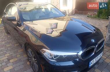 Седан BMW 5 Series 2018 в Днепре