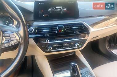 Седан BMW 5 Series 2018 в Днепре