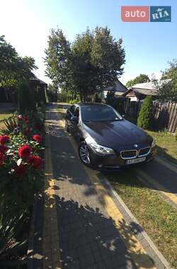 Седан BMW 5 Series 2015 в Луцке