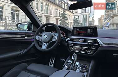 Седан BMW 5 Series 2018 в 