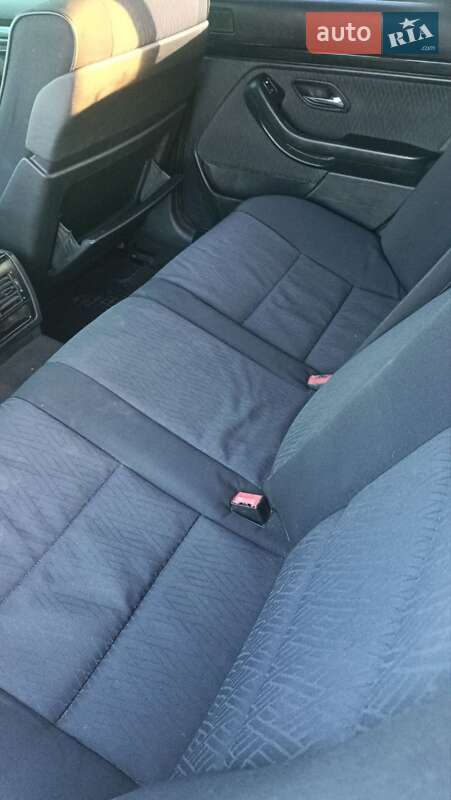 Седан BMW 5 Series 2000 в Баре фото 12 Седан BMW 5 Series 2000 в Баре