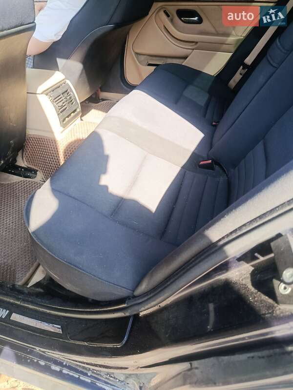 Седан BMW 5 Series 1998 в Берегомете фото 3 Седан BMW 5 Series 1998 в Берегомете