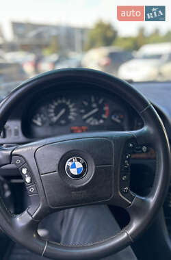Седан BMW 5 Series 2000 в 