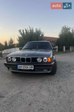Седан BMW 5 Series 1993 в Теофіполі