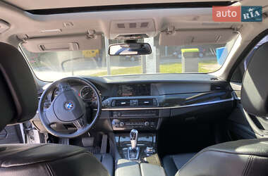Седан BMW 5 Series 2012 в 