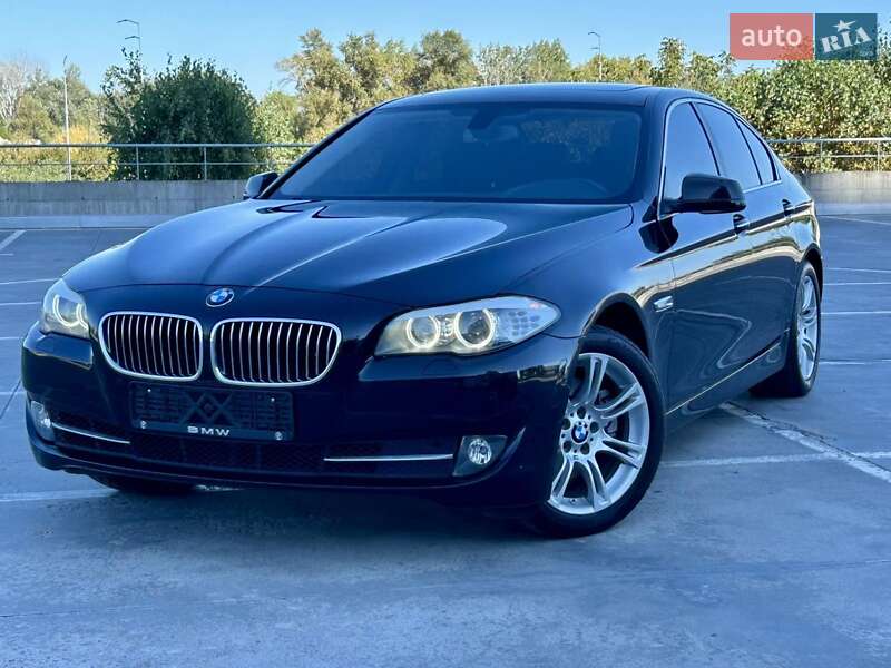 Седан BMW 5 Series 2013 в Киеве