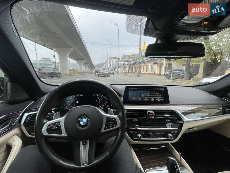 Седан BMW 5 Series 2019 в Киеве