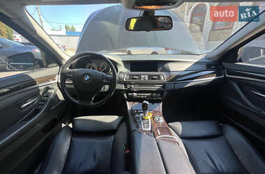 Седан BMW 5 Series 2012 в  фото 24 Седан BMW 5 Series 2012 в