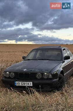 Седан BMW 5 Series 1990 в Вінниці