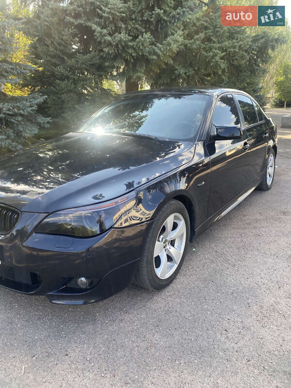Седан BMW 5 Series 2004 в Великой Александровке фото 2 Седан BMW 5 Series 2004 в Великой Александровке