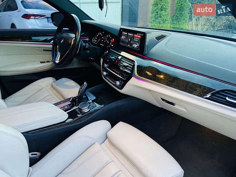 Седан BMW 5 Series 2017 в Вінниці