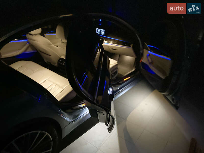 Седан BMW 5 Series 2017 в Вінниці