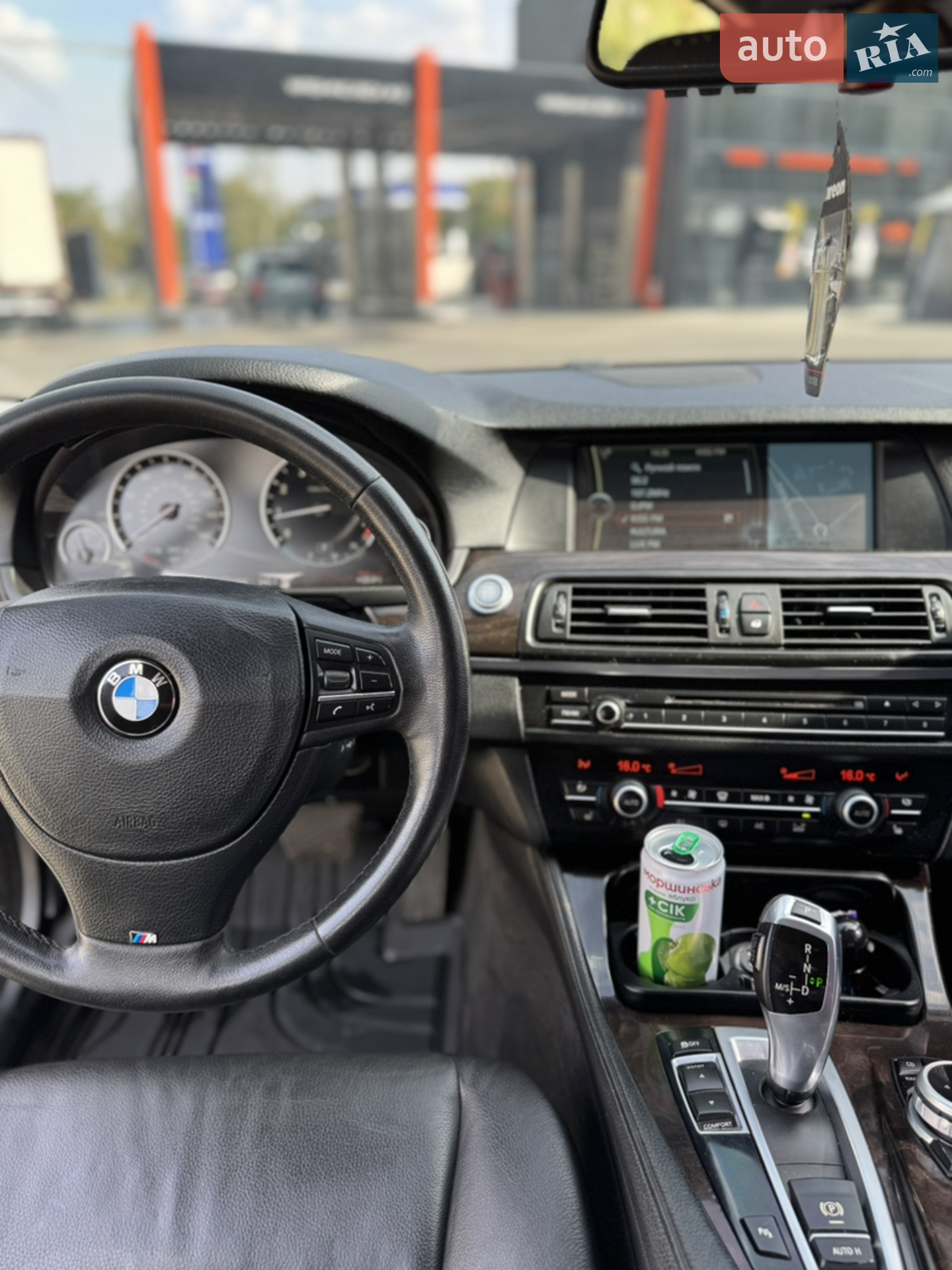2010 BMW 5er - мініатюра 6