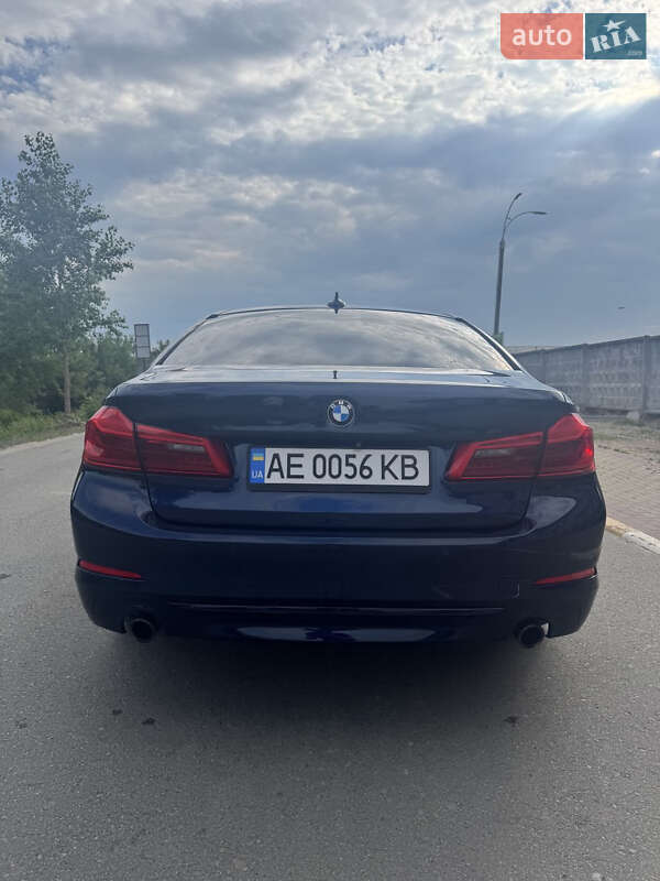 Седан BMW 5 Series 2018 в Киеве