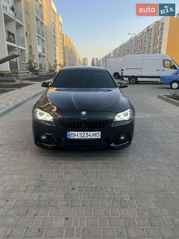 Седан BMW 5 Series 2014 в Одессе фото 19 Седан BMW 5 Series 2014 в Одессе