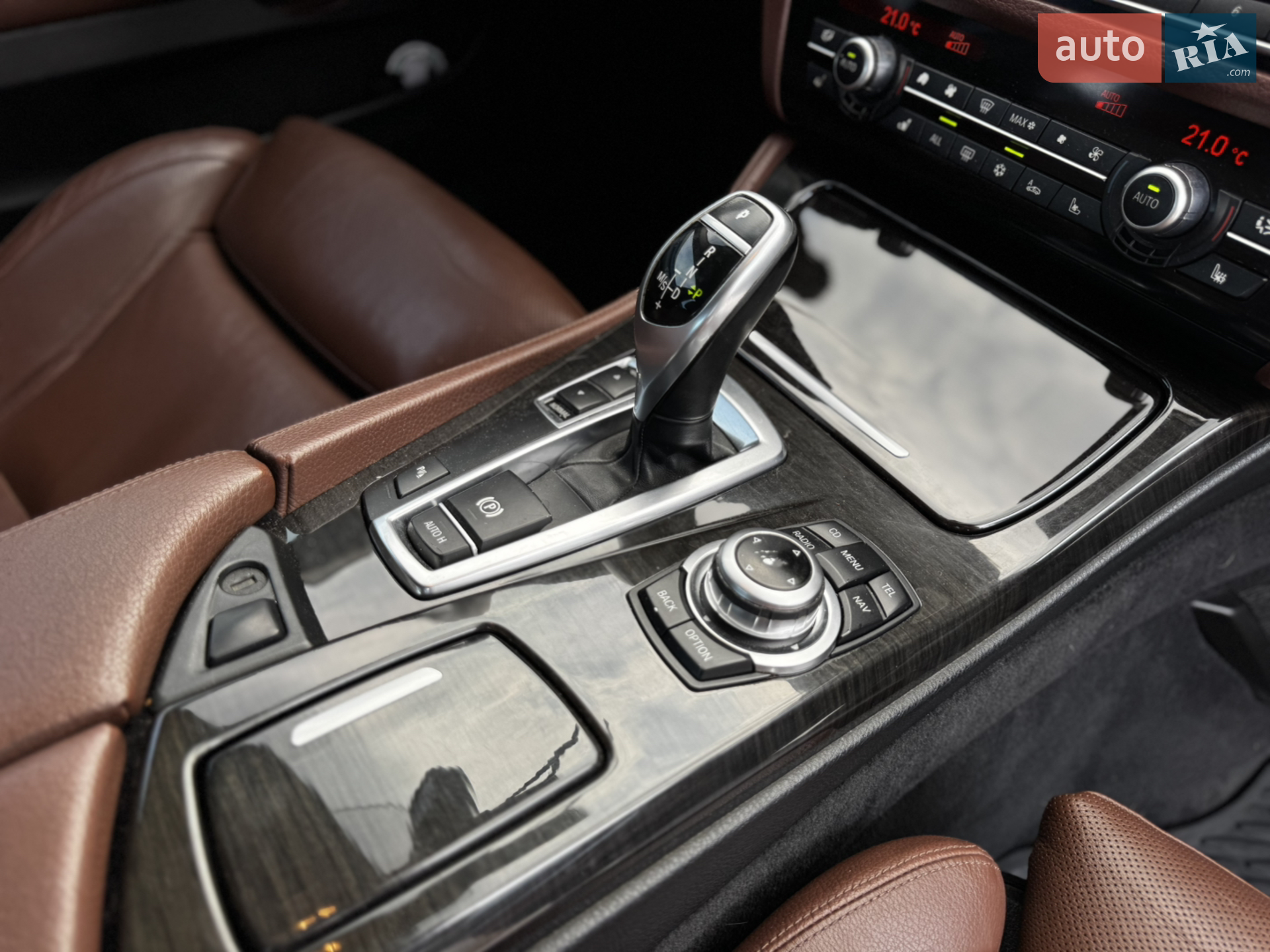 2010 BMW 5er - мініатюра 47
