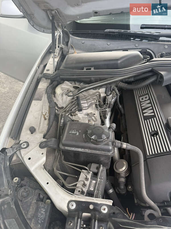 Седан BMW 5 Series 2003 в Виноградове фото 24 Седан BMW 5 Series 2003 в Виноградове