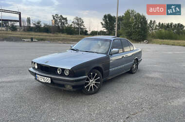 Седан BMW 5 Series 1988 в 