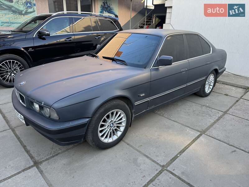 BMW 5 Series 1989
