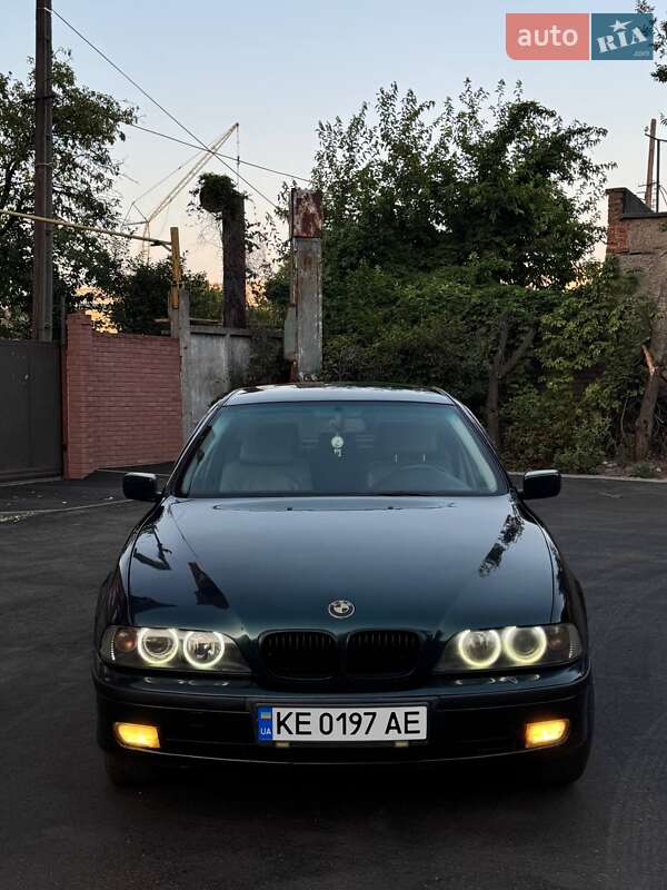 BMW 5 Series 1998 BMW 5 Series 1998